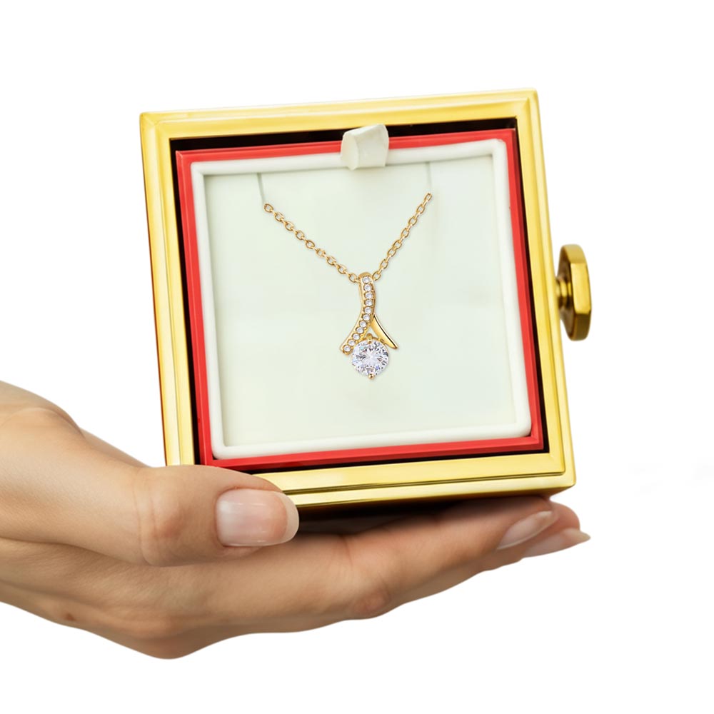 Alluring Beauty Necklace with Luxurious Rotating Rose Gift Box